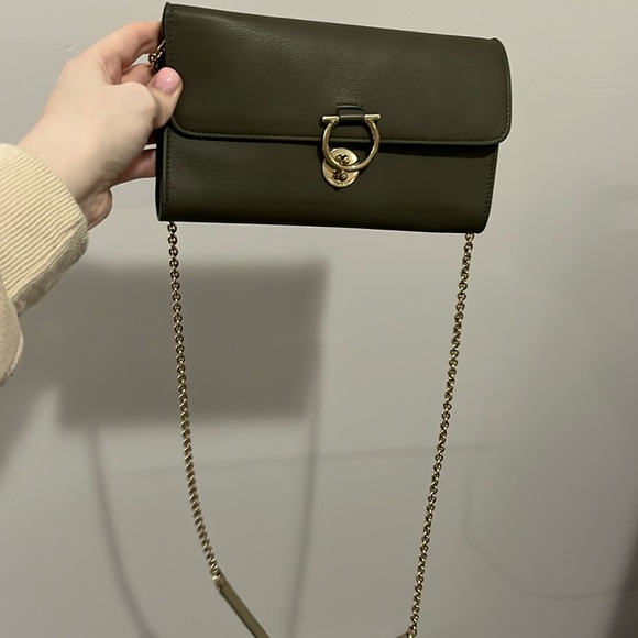 Ferragamo lightly worn olive green leather crossbody - Picture 1 of 3
